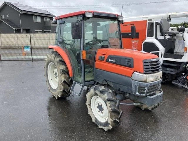 Tractor Farming KUBOTA KUBOTA KL33 - Image 1
