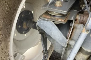 Tractor Farming KUBOTA KUBOTA KL33 - Image 14