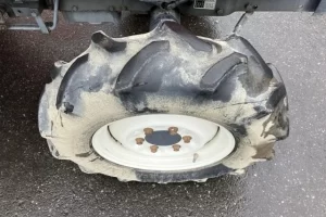 Tractor Farming KUBOTA KUBOTA KL33 - Image 8