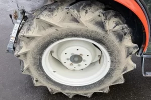 Tractor Farming KUBOTA KUBOTA KL33 - Image 10