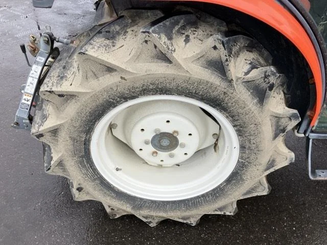 Tractor Farming KUBOTA KUBOTA KL33 - Image 10