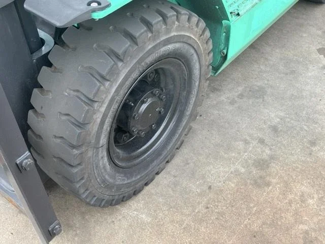 Forklift MITSUBISHI FGE25D 2010 - Image 4