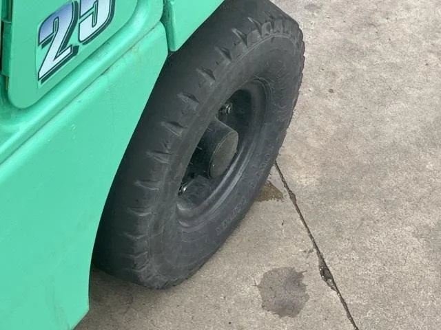 Forklift MITSUBISHI FGE25D 2010 - Image 5