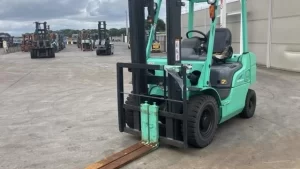 Forklift MITSUBISHI FGE25D 2010