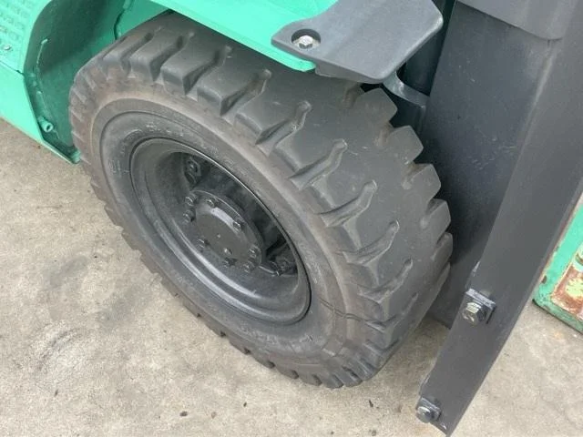 Forklift MITSUBISHI FGE25D 2010 - Image 6